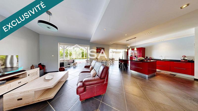 Villa - 240 m² - 5 pièces