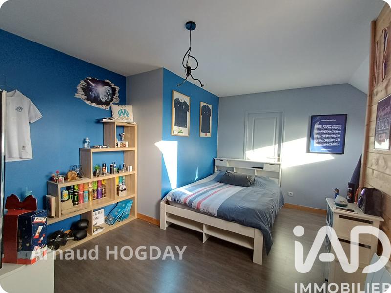 Maison - 196 m² - 7 pièces