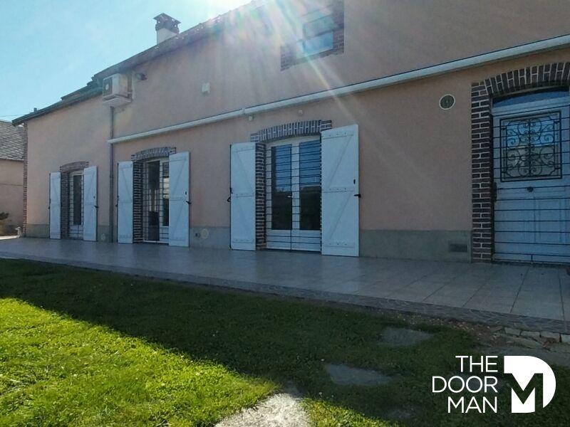 Maison - 168 m² - 7 pièces