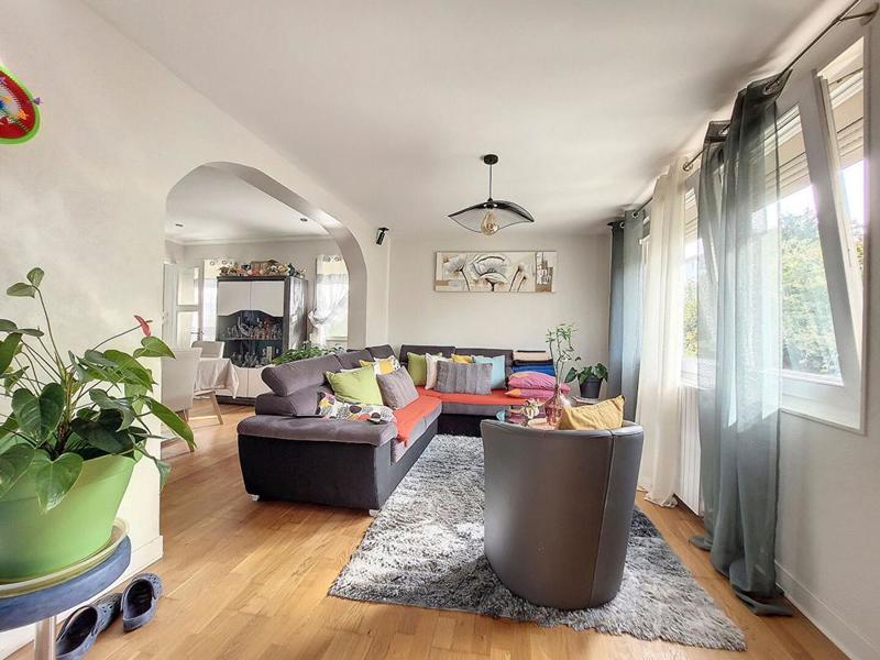 Immeuble - 73 m² - 4 pièces