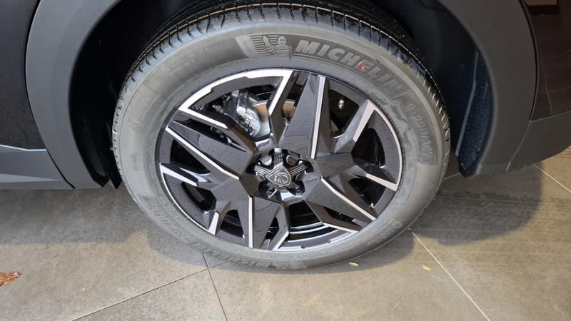 Peugeot 3008 Hybrid 145 E-Dcs6 Allure