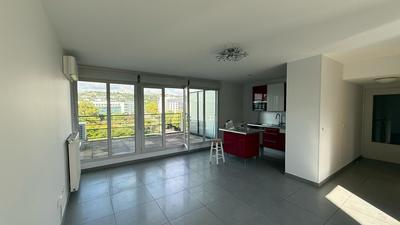 Appartement - 91 m² - 5 pièces