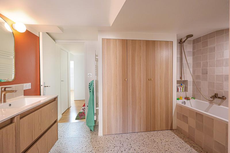 Appartement - 146 m² - 6 pièces