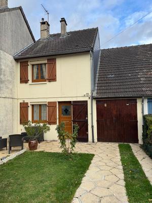 Maison - 84 m² - 4 pièces