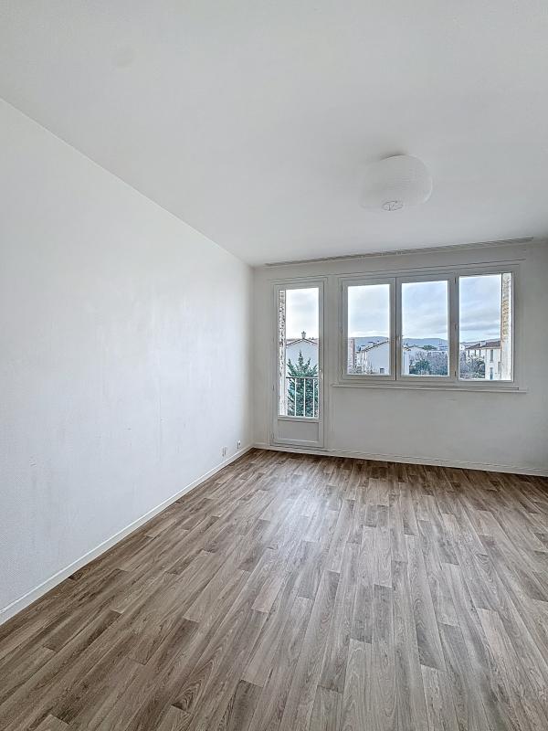 Appartement - 71 m² - 4 pièces