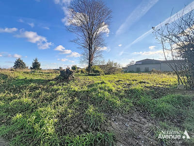 Terrain - 745 m²