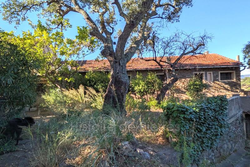 Maison - 400 m² - 10 pièces