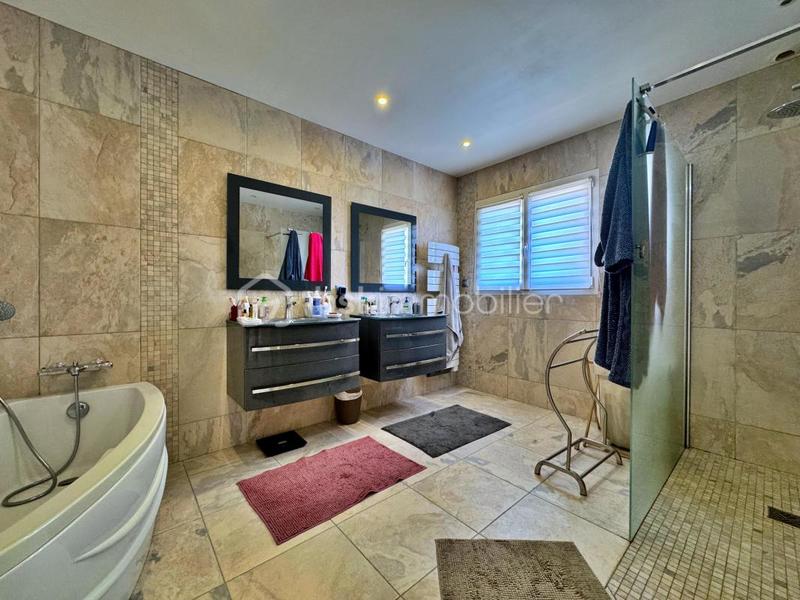 Villa - 135 m² - 5 pièces