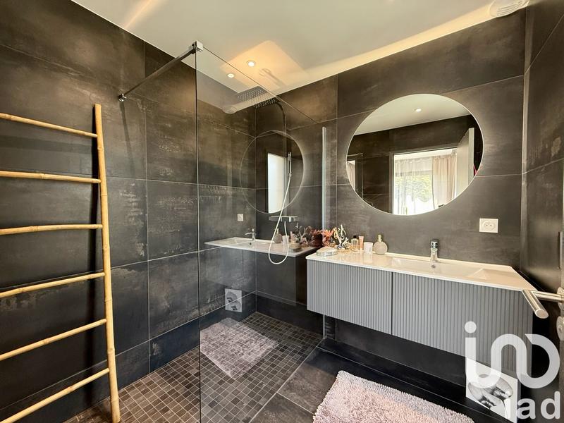 Maison de maîtres - 170 m² - 5 pièces