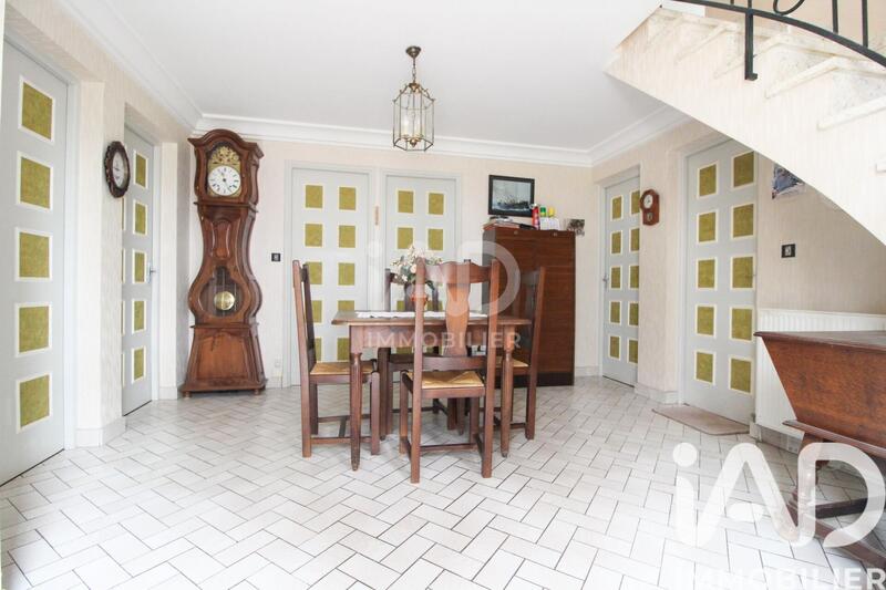 Maison - 146 m² - 6 pièces