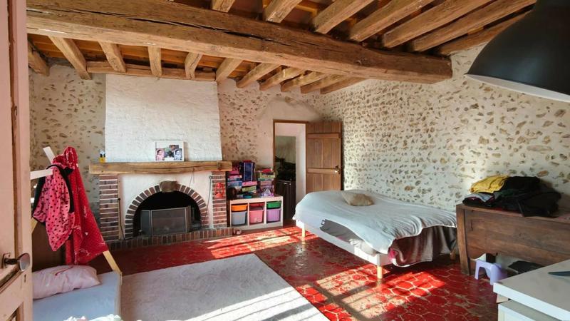 Maison - 220 m² - 8 pièces