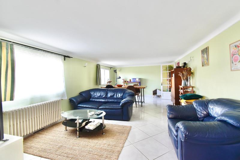 Maison - 135 m² - 6 pièces