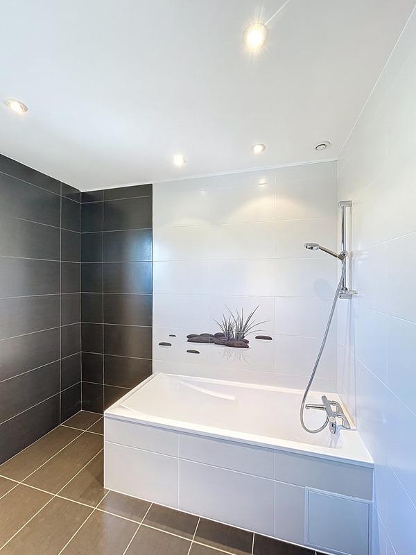 Maison - 163 m² - 6 pièces