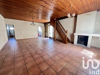 Maison - 99 m² - 5 pièces