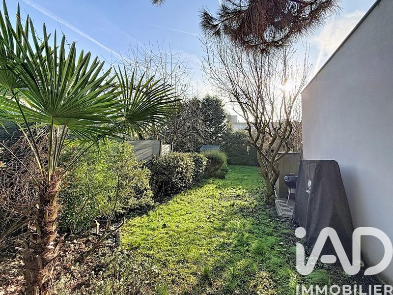 Maison - 196 m² - 7 pièces