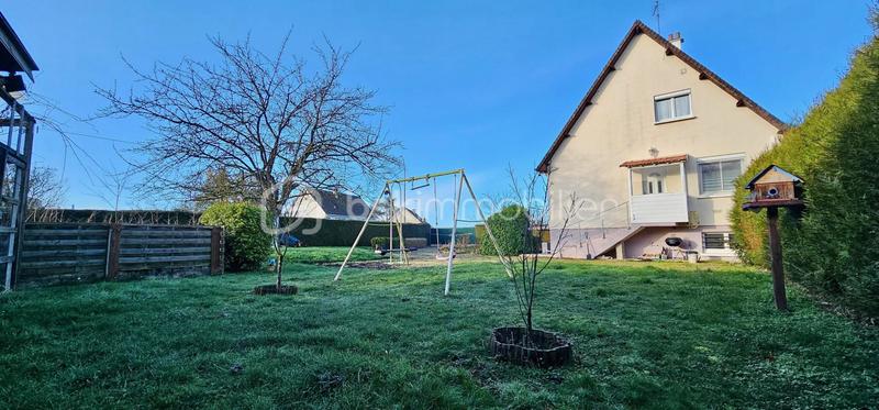 Maison - 86 m² - 5 pièces