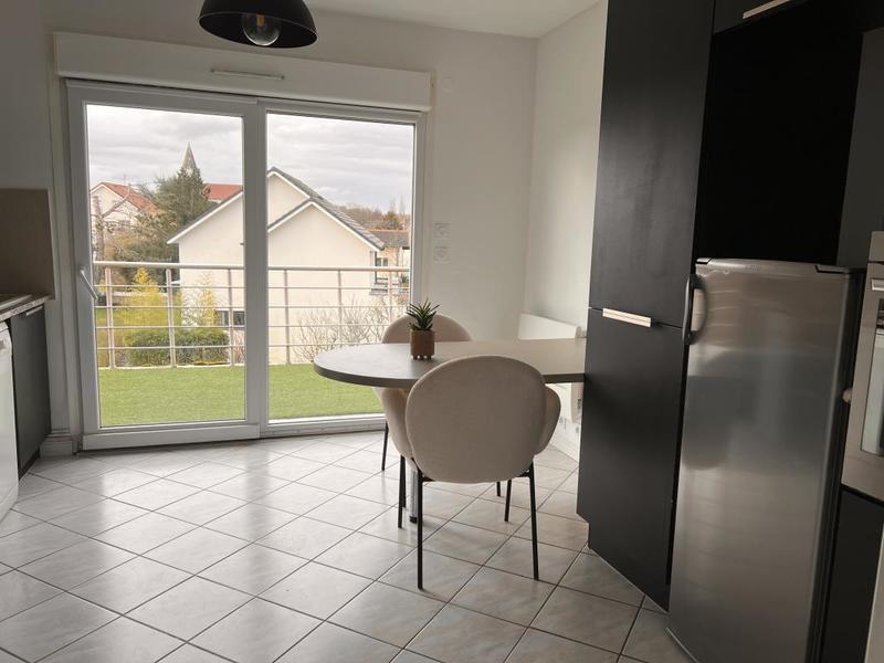 Appartement - 87 m² - 3 pièces