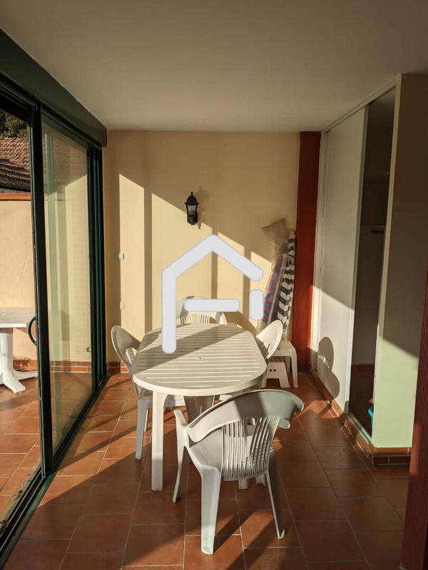 Maison de ville - 220 m² - 9 pièces