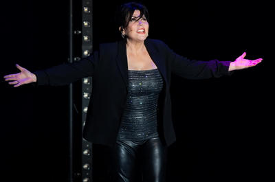 Spectacle Liane Foly : la Folle Repart en These