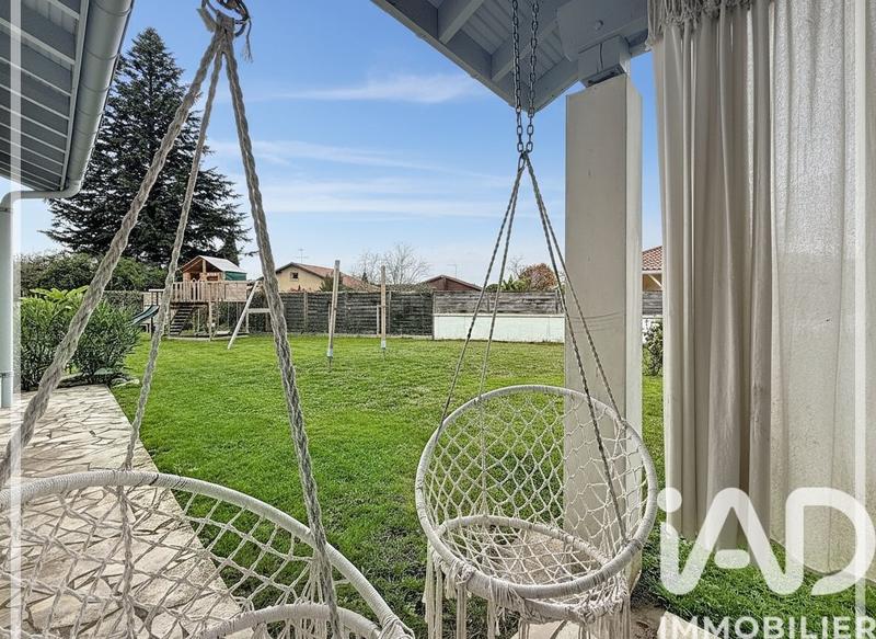 Maison - 177 m² - 8 pièces
