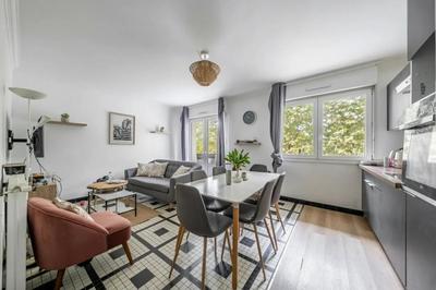 Appartement - 80 m² - 5 pièces