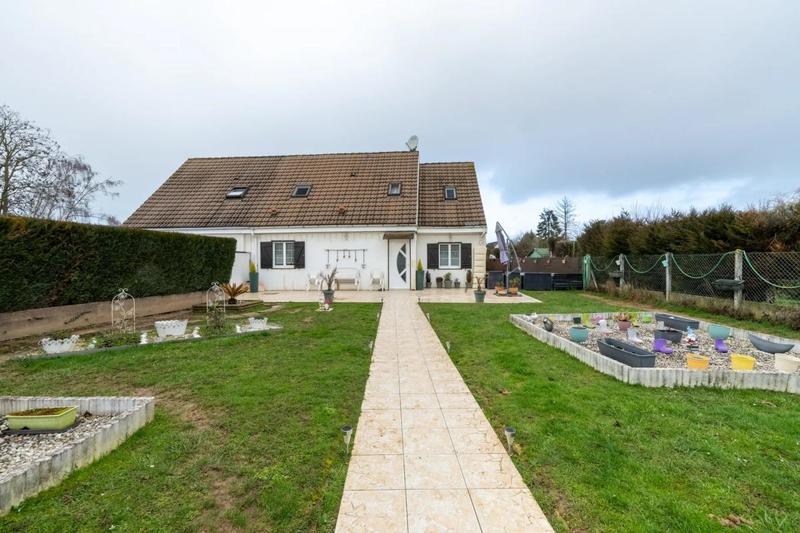 Appartement - 140 m² - 6 pièces