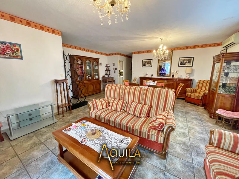 Maison - 94 m² - 4 pièces