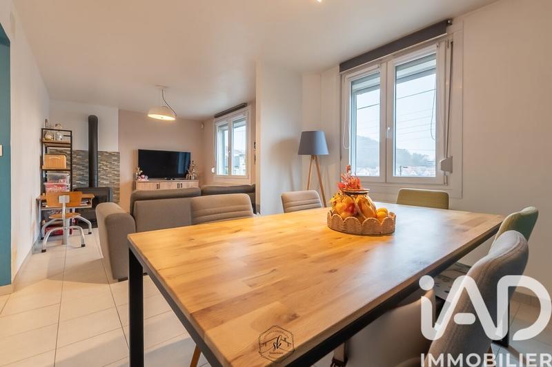 Maison - 76 m² - 5 pièces