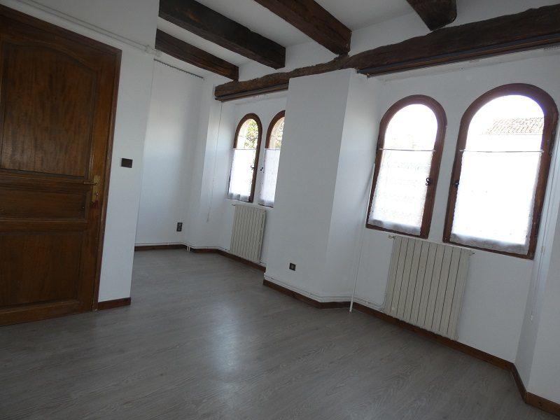 Maison ancienne - 195 m² - 8 pièces