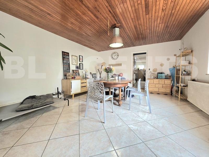 Maison - 115 m² - 6 pièces