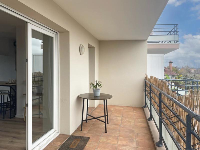 Appartement - 67 m² - 3 pièces