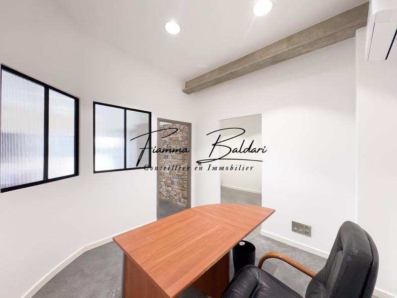 Bureau - 20 m² - 1 pièce