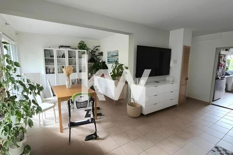 Appartement - 79 m² - 4 pièces