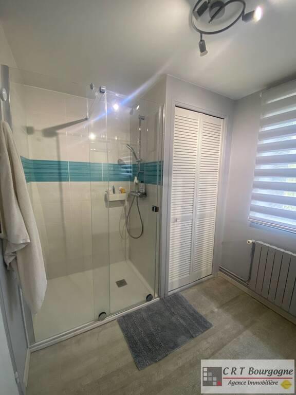 Maison ancienne - 177 m² - 9 pièces