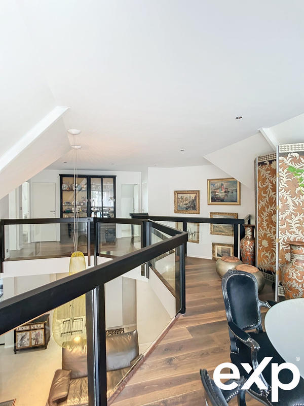 Maison - 161 m² - 5 pièces