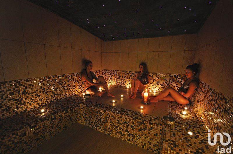 Local commercial - 136 m²