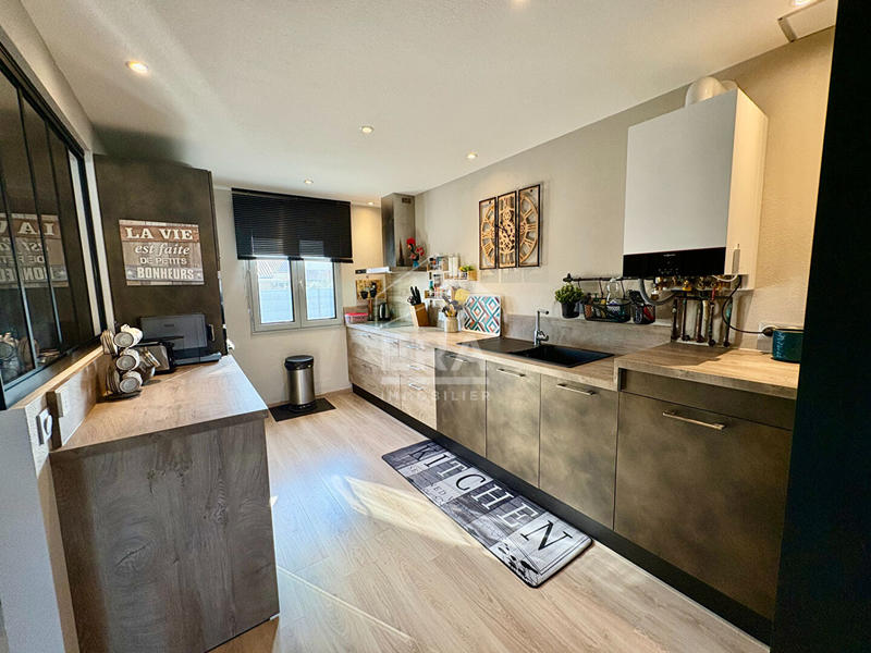 Maison - 101 m² - 4 pièces