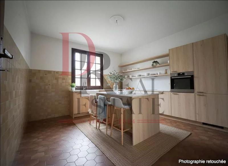 Maison - 153 m² - 6 pièces