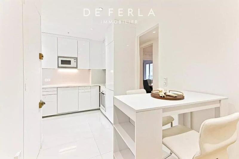 Appartement - 107 m² - 5 pièces