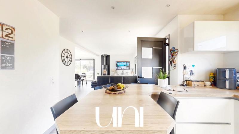 Maison - 155 m² - 7 pièces