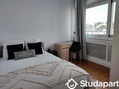 Chambre - 9 m² - 1 pièce