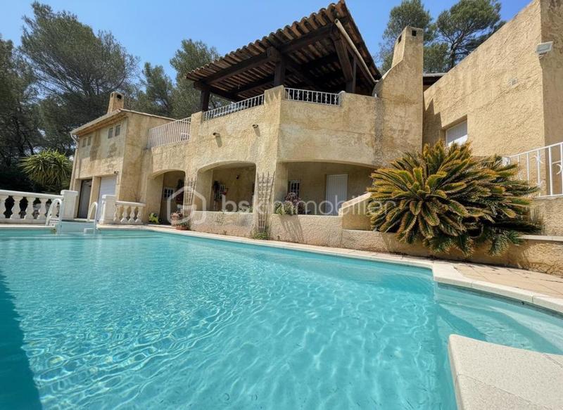 Villa - 175 m² - 5 pièces
