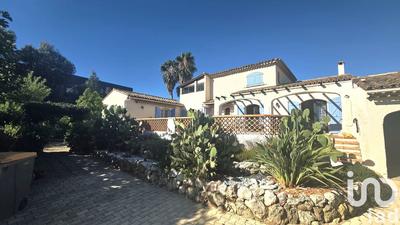 Maison - 139 m² - 6 pièces