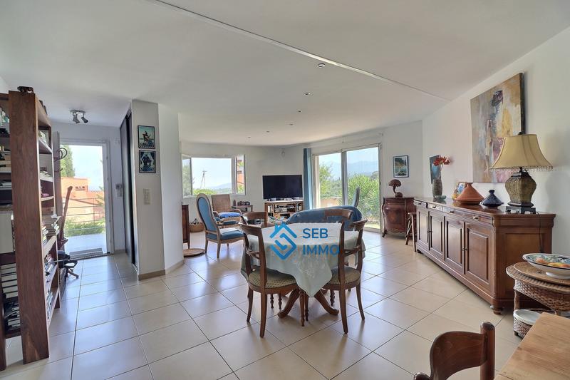 Maison - 167 m² - 6 pièces