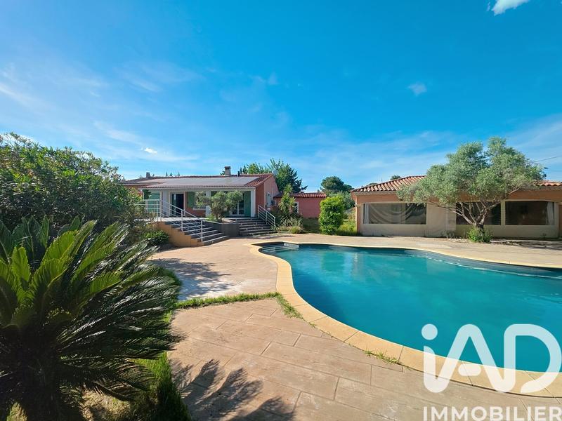 Maison - 185 m² - 5 pièces