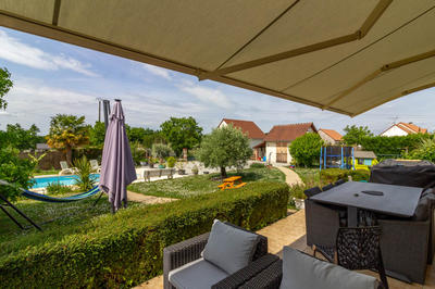 Maison - 198 m² - 8 pièces