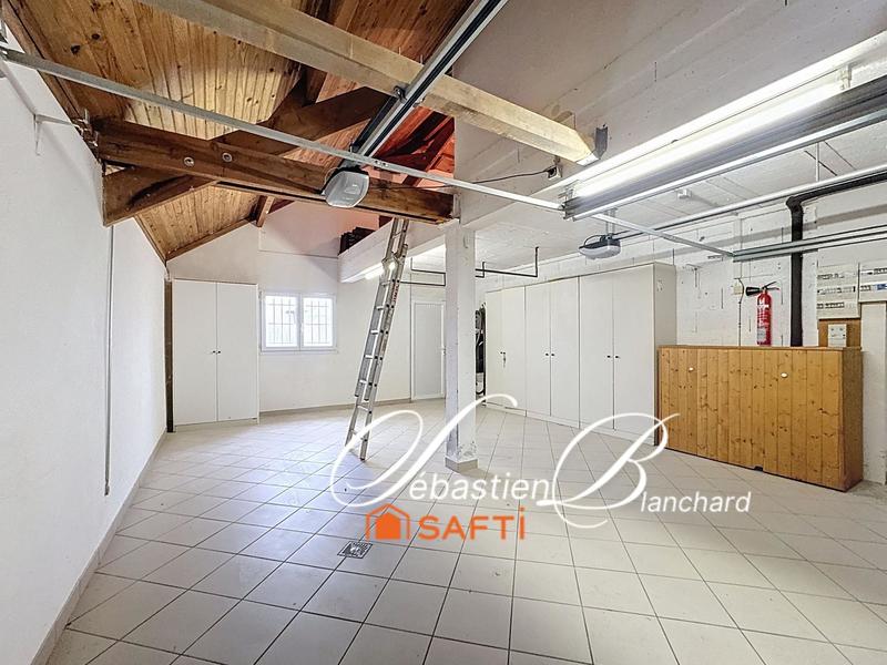 Maison - 145 m² - 4 pièces