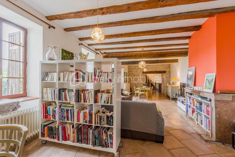 Maison chambre d'hôtes - 300 m² - 13 pièces