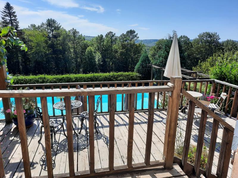 Appartement - 197 m² - 6 pièces