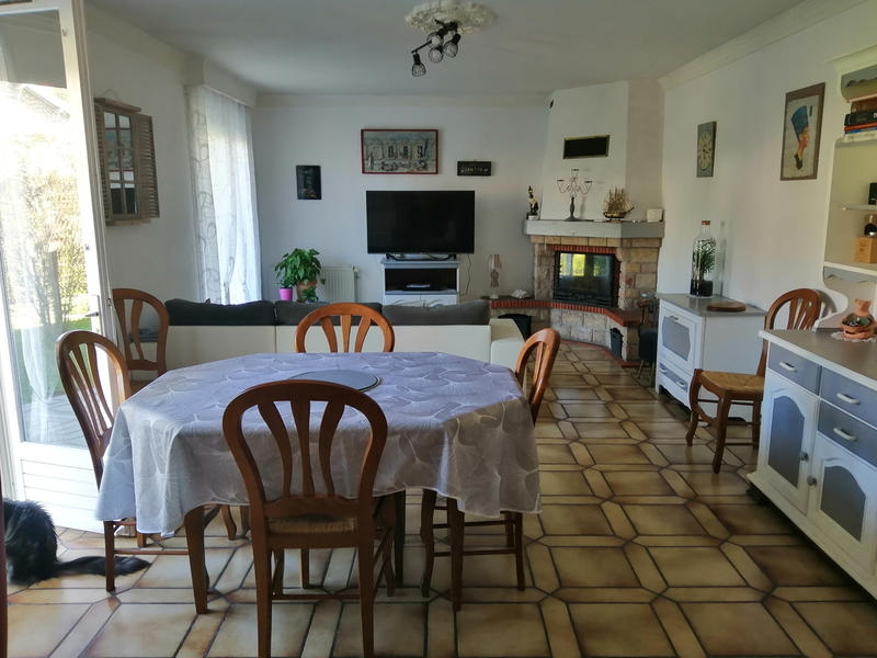 Maison - 95 m² - 5 pièces